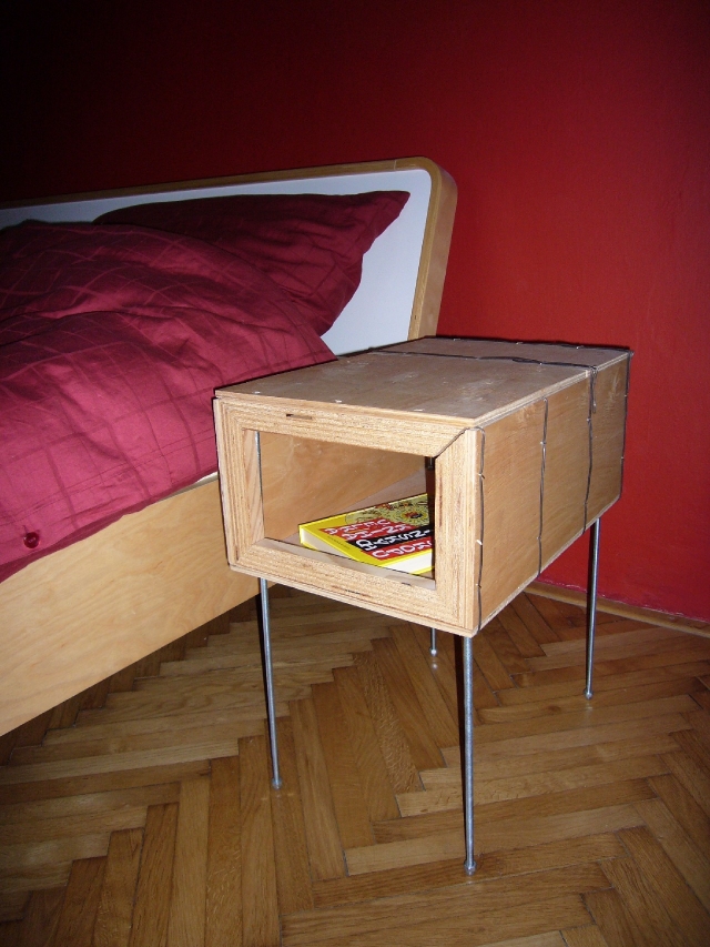 bedside table 002