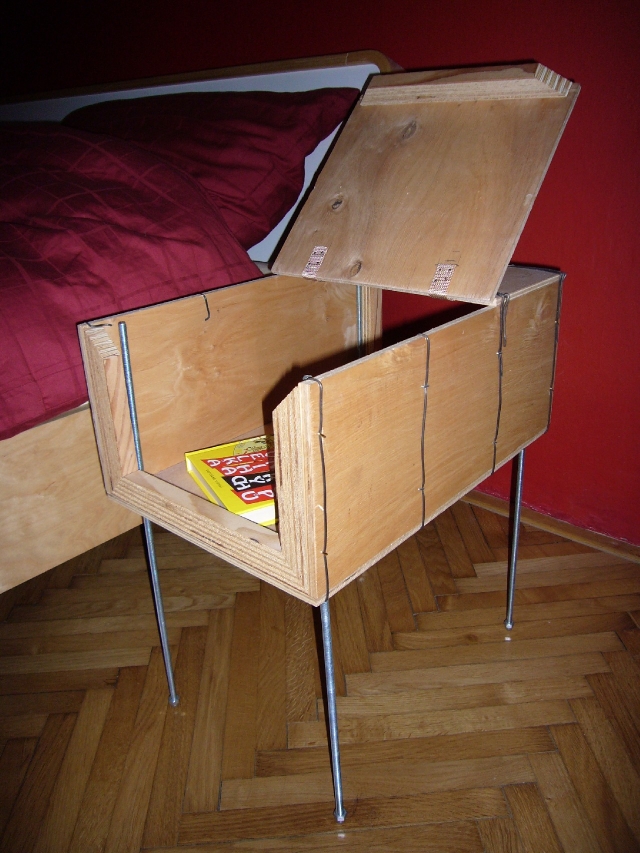 bedside table 003